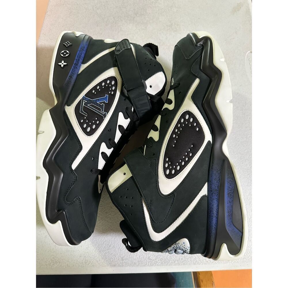 Louis Vuitton LV Trainer 2 High Top Sneakers 12 Black Blue White Monogram - Picture 3 of 8